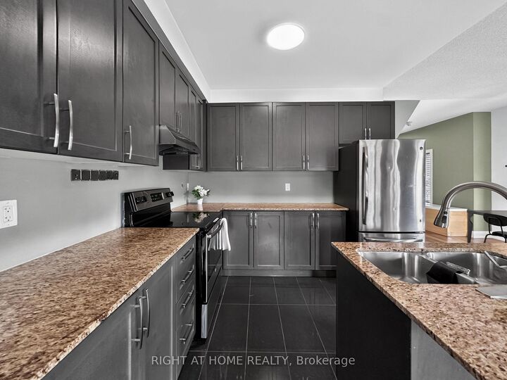 Property Photo: 59 Kantium Way ON L1N 0L4