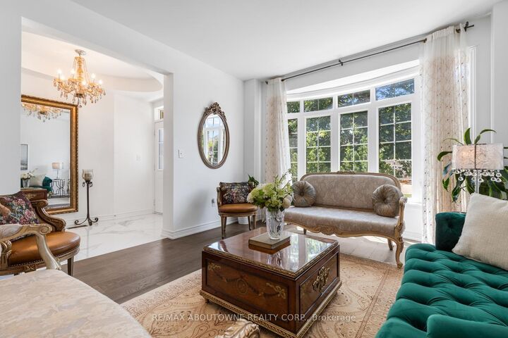 Property Photo: 3308 Liptay Avenue ON L6M 0N1