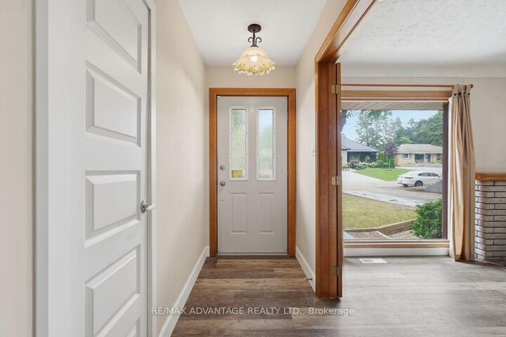 Property Photo: 367 Brock Street ON N6K 2M3