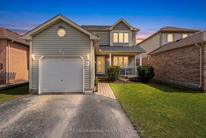Property Photo: 52 Moir Crescent ON L4N 8B2