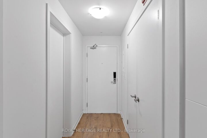 Property Photo: 1800 Simcoe Street N 307 ON L1G 0C2