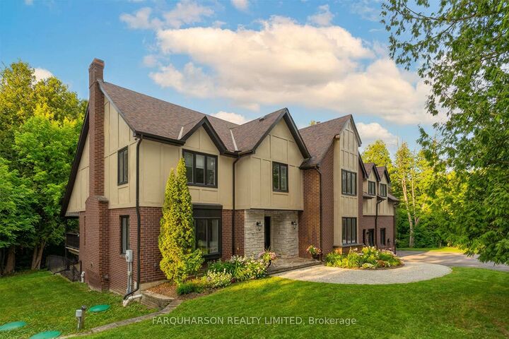 Property Photo: 1 Foxlair Court ON L4A 2L4