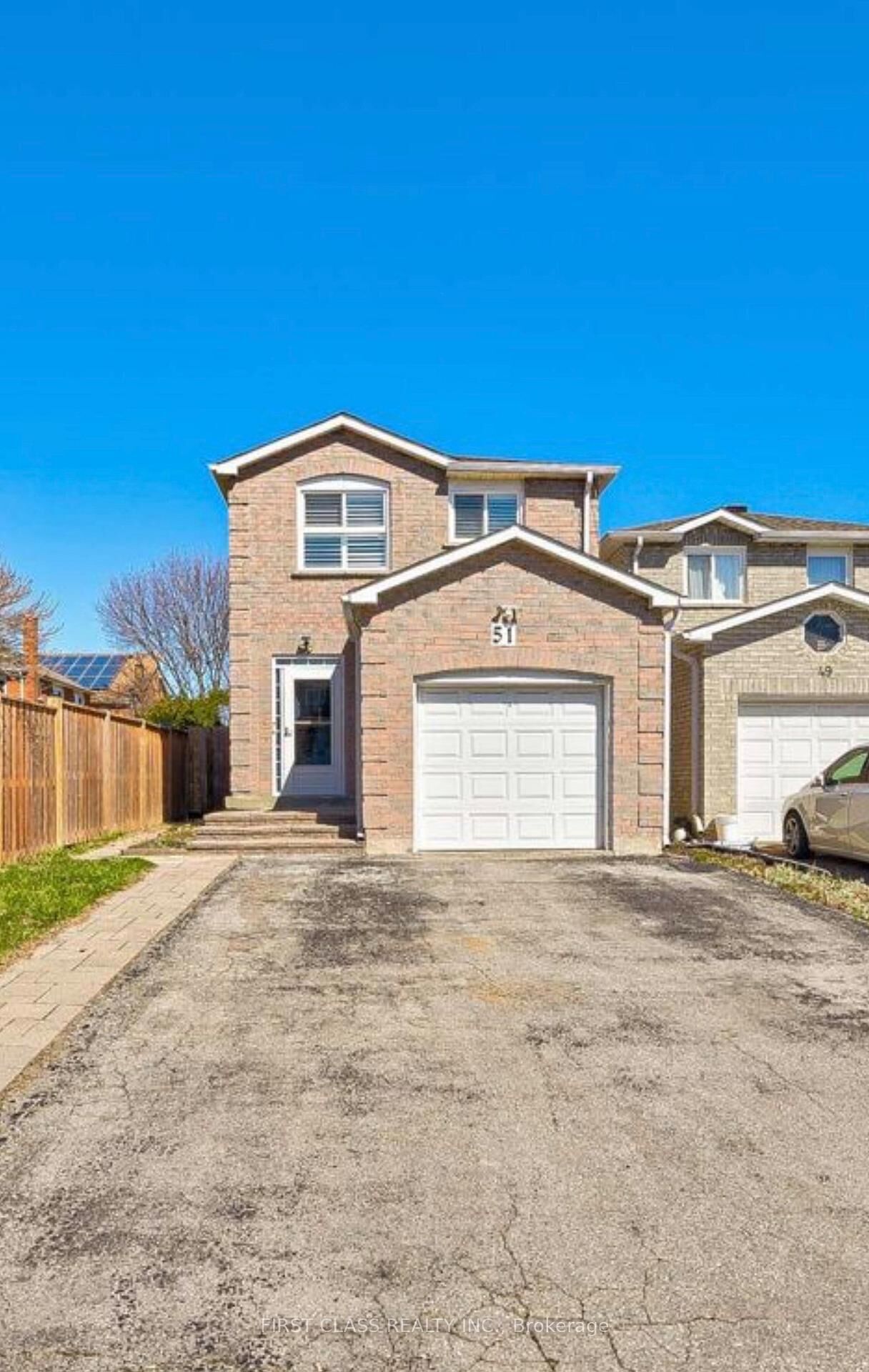 Property Photo:  51 Silverthorne Road  ON L3S 1J2 