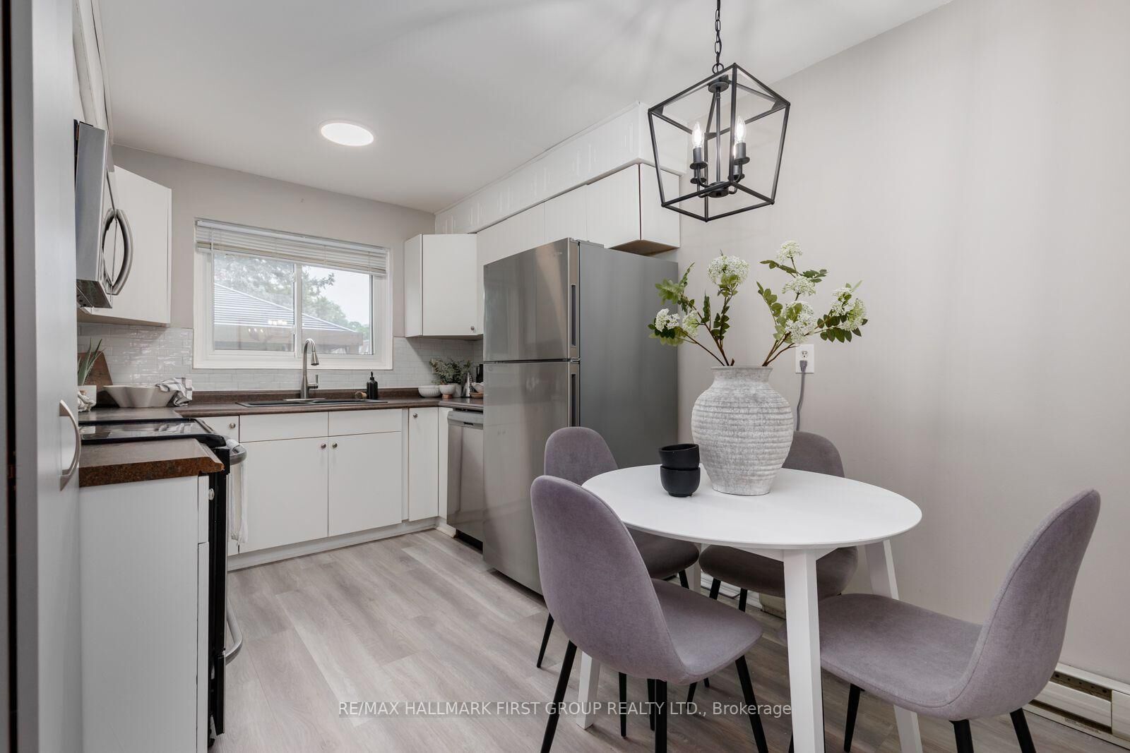Photo de la propriété:  1300 Oxford Street 45  ON L1J 6C5 