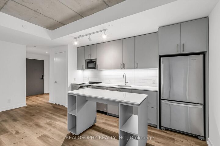 Property Photo:  115 Larchmount Avenue 308  ON M4M 2Y6 