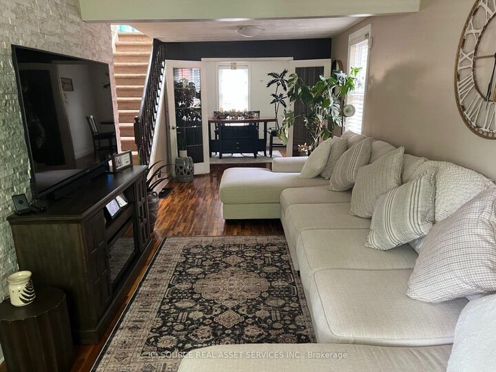Property Photo: 32 Centre Street ON N1R 4E5