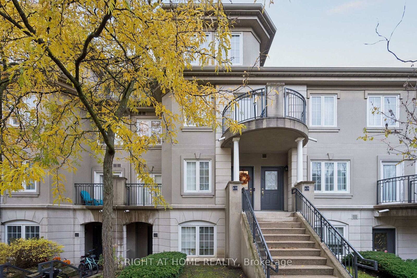 Property Photo: 108 Finch Avenue W A30 ON M2N 6W6