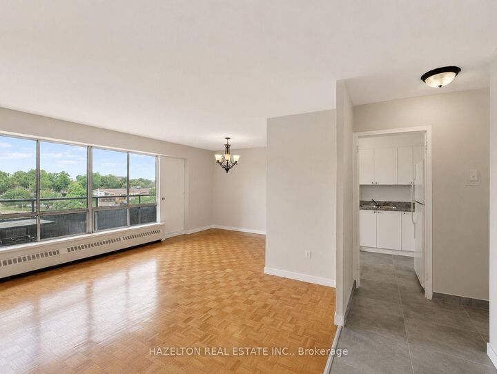 Property Photo:  1665 Bloor Street E 411  ON L4X 1S4 