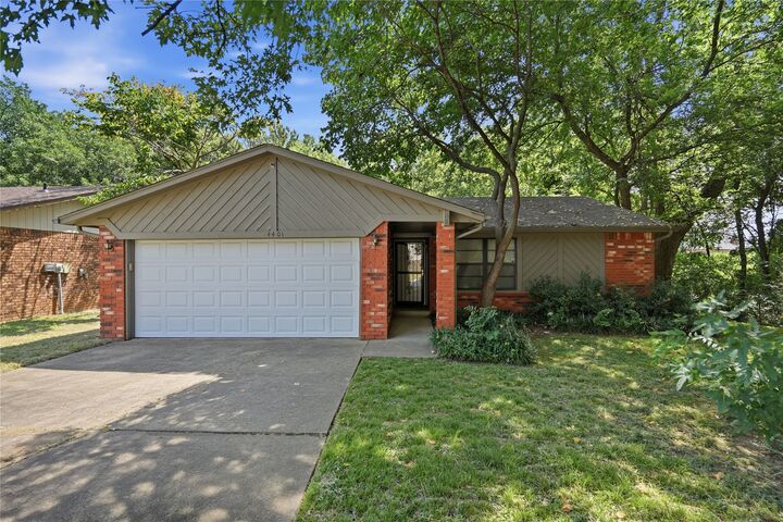 Property Photo: 4401 S 4th Street OK 74011