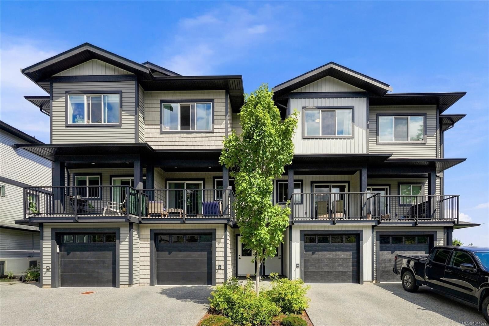 Property Photo: 600 Ninth St #129 BC V9R 0L4