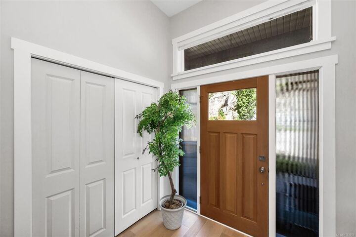 Property Photo: 2423 Echo Valley Dr BC V9B 0S1