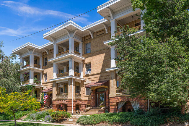 Property Photo: 557 E 1st Ave 12 UT 84103