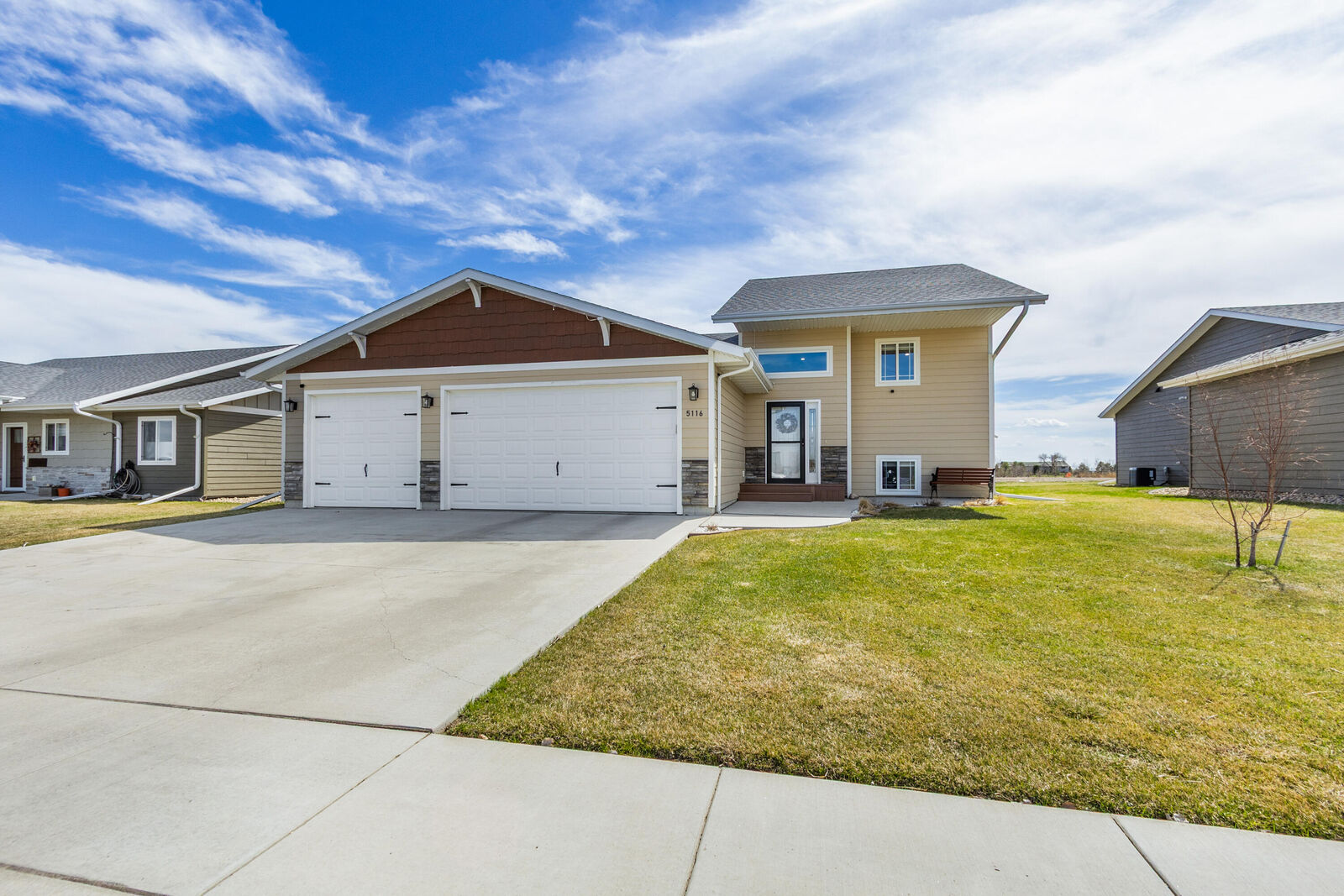 Property Photo: 5116 Kingfisher Avenue SD 57401