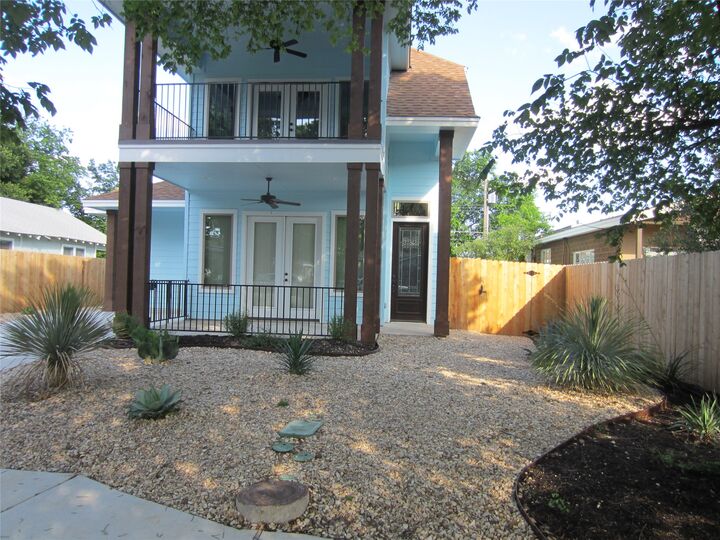 Property Photo: 5305 Duval Street A TX 78751