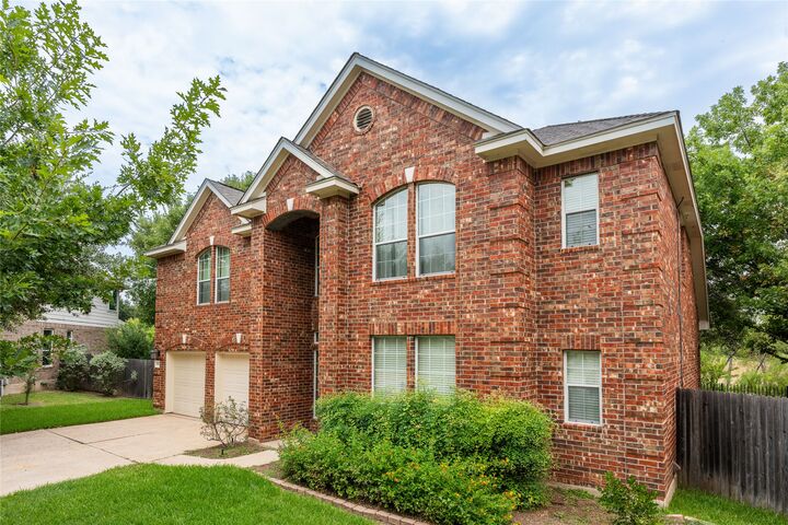 Property Photo:  1106 Camden Cove  TX 78613 