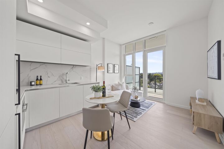 Property Photo: 8415 Granville Street 904 BC V6P 5E8