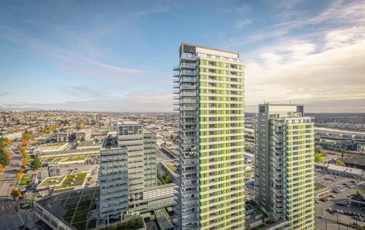 Property Photo: 8189 Cambie Street 2907 BC V6P 0G6