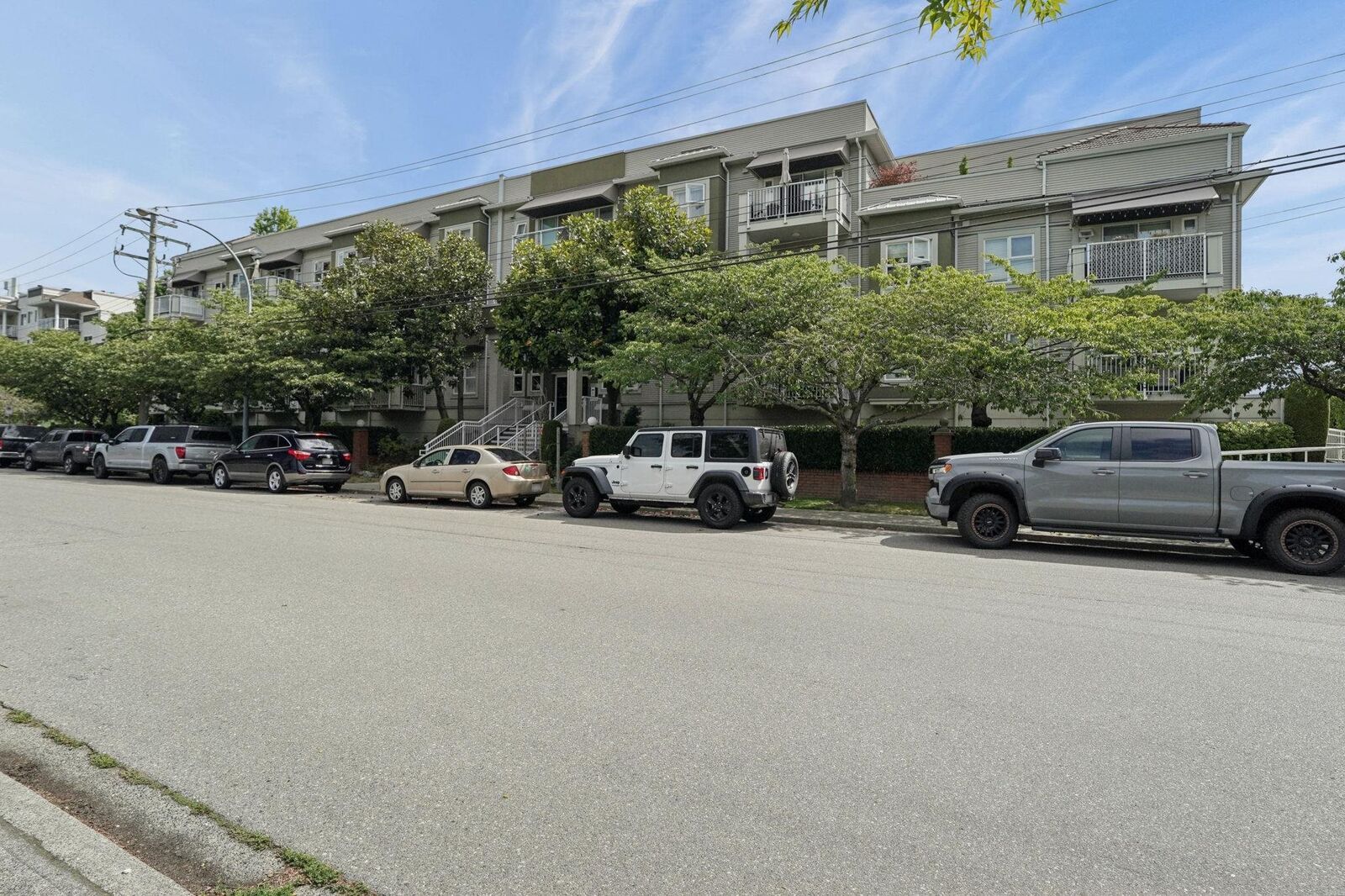 Property Photo: 4728 53 Street 308 BC V4K 2Z1