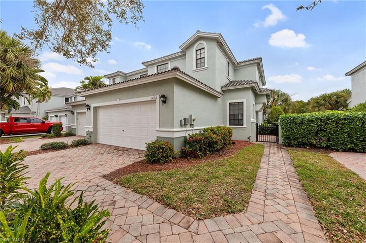 Property Photo:  14764 Pinnacle Pl 65  FL 34119 