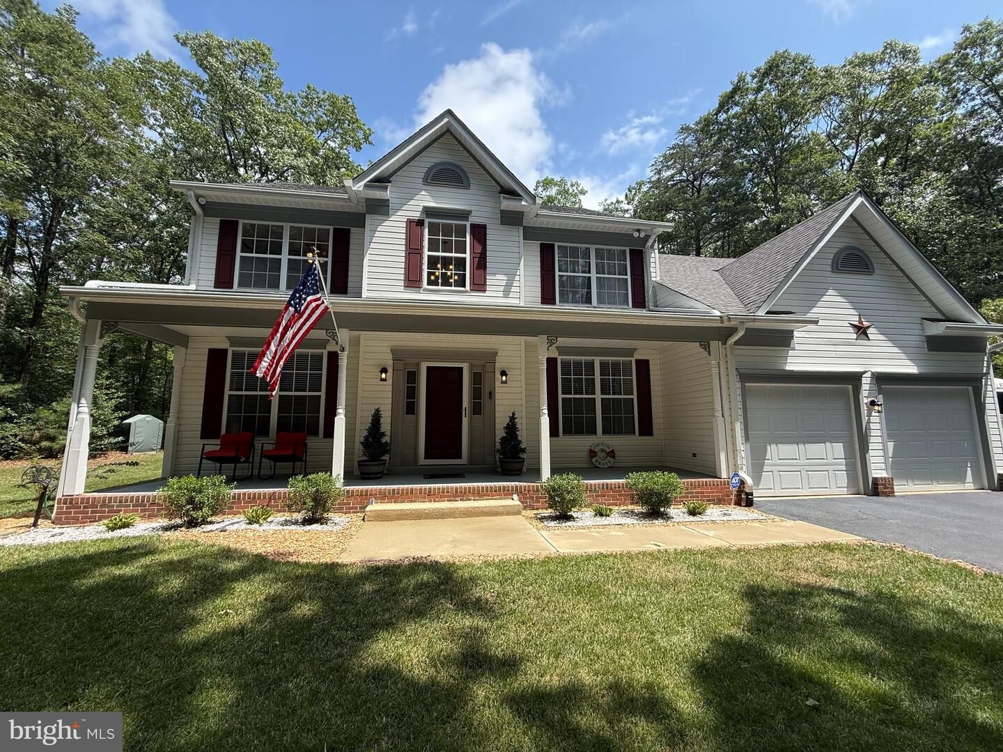 Property Photo: 20750 Deer Wood Park Drive MD 20650