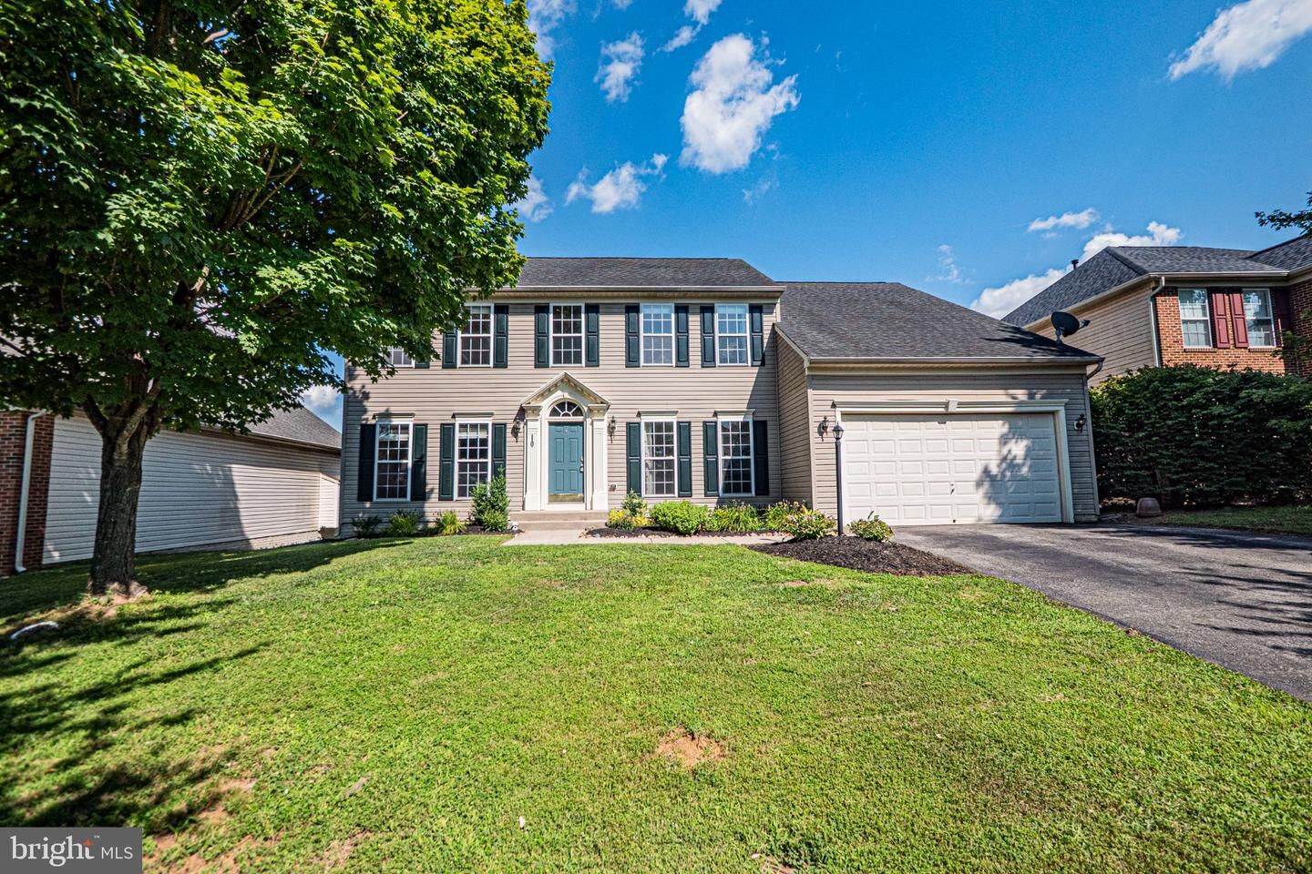 Property Photo:  10 Fiona Way  MD 21758 