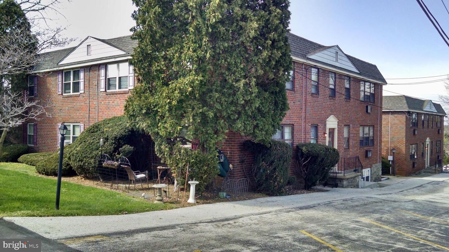 Property Photo: 3209 West Chester Pike B-1 PA 19073