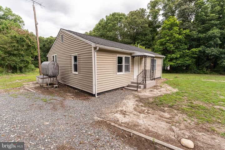 Property Photo:  11700 San Domingo Road  MD 21837 