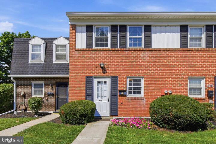 Property Photo:  774 Hardwick Place  PA 17404 