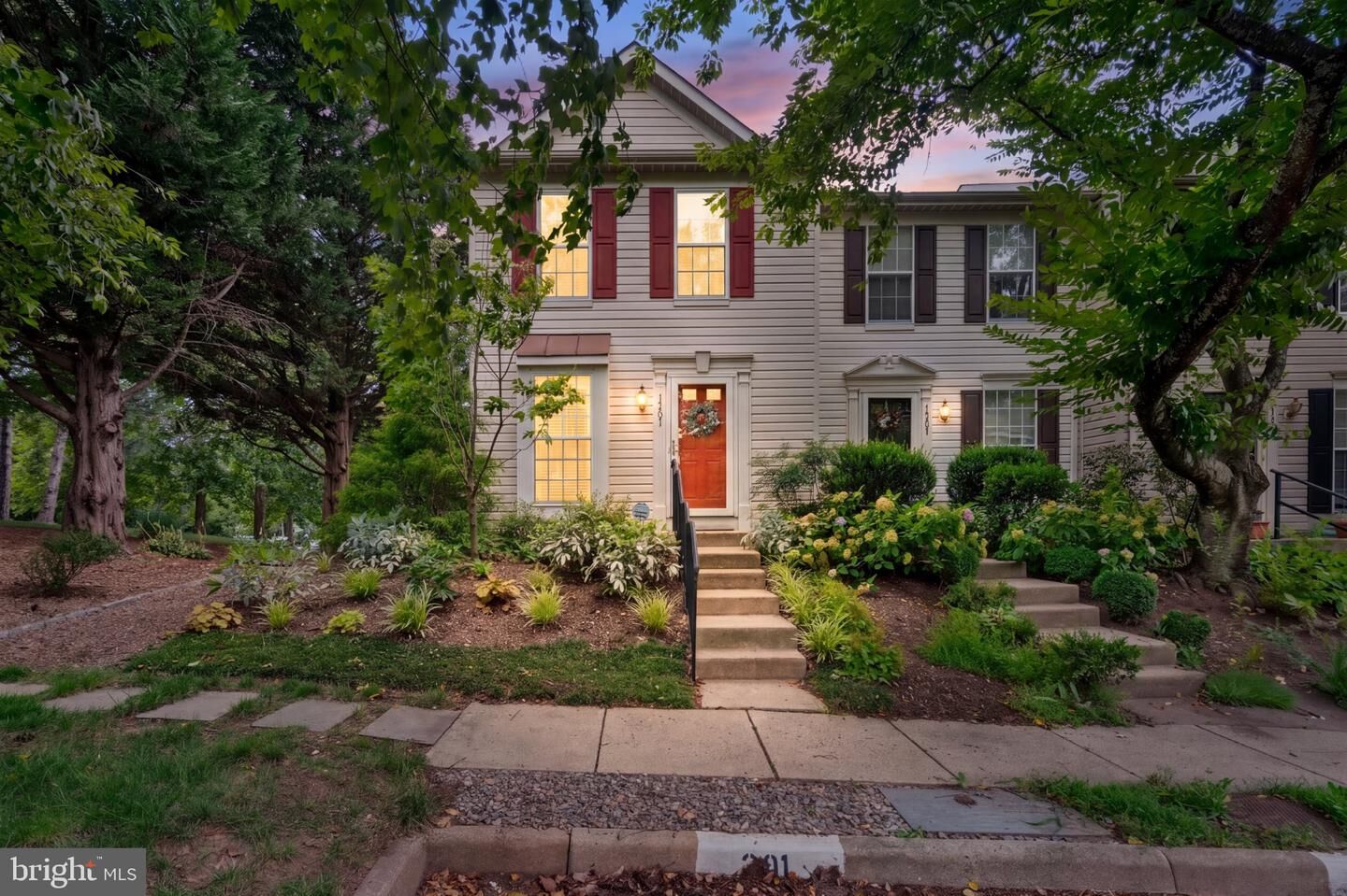 Property Photo:  14201 Upperridge Court  VA 20121 
