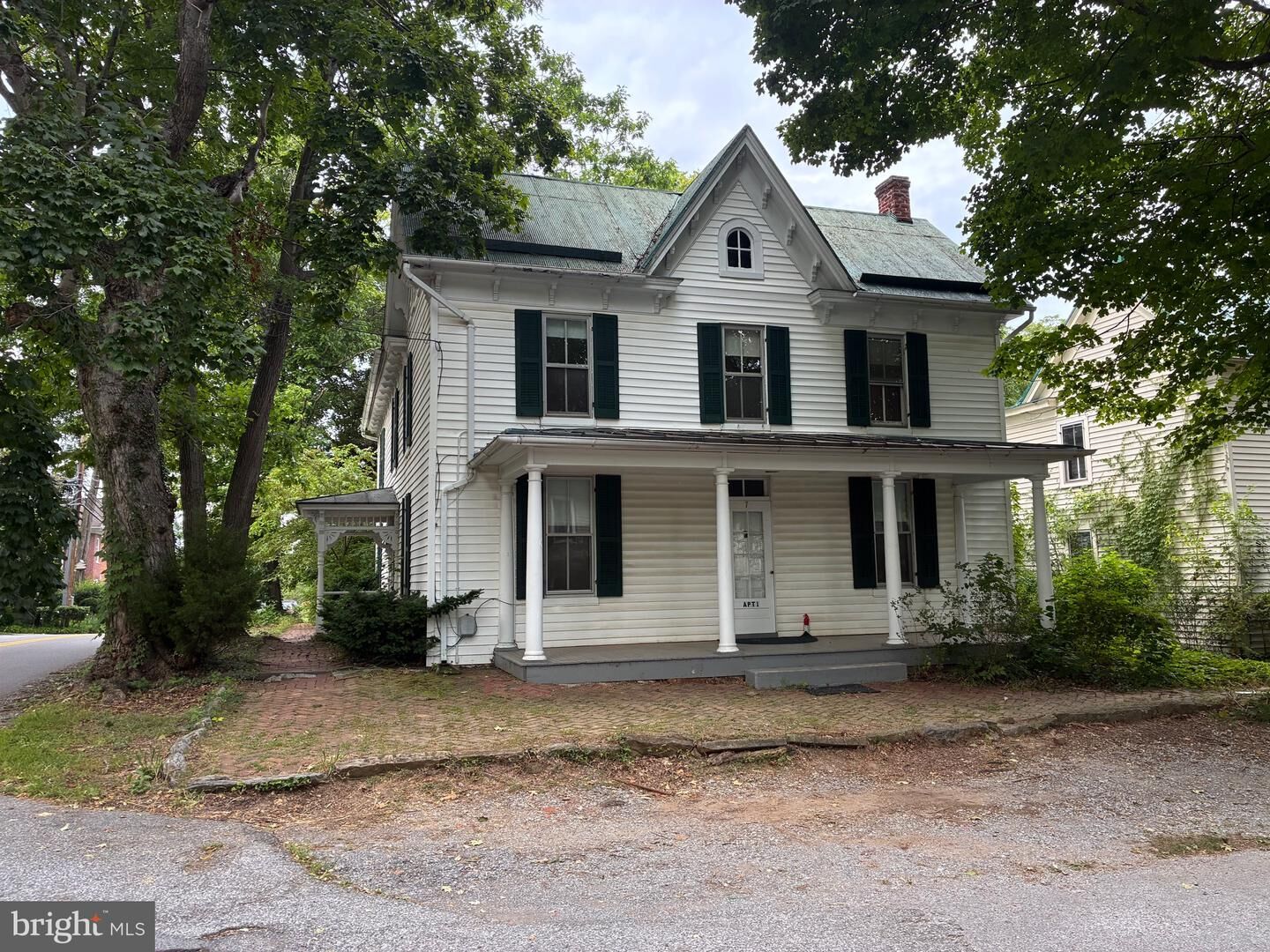 Property Photo:  7 Old Prospect Avenue  WV 25443 