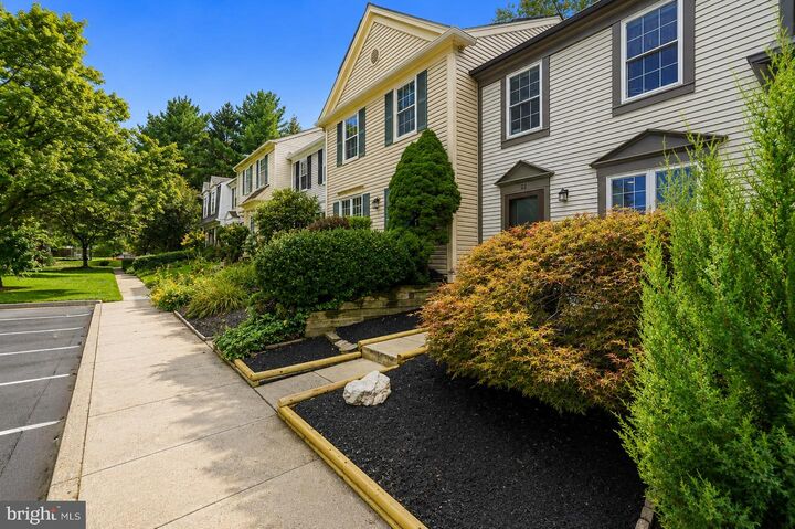 Property Photo:  22 Habersham Court  MD 20906 