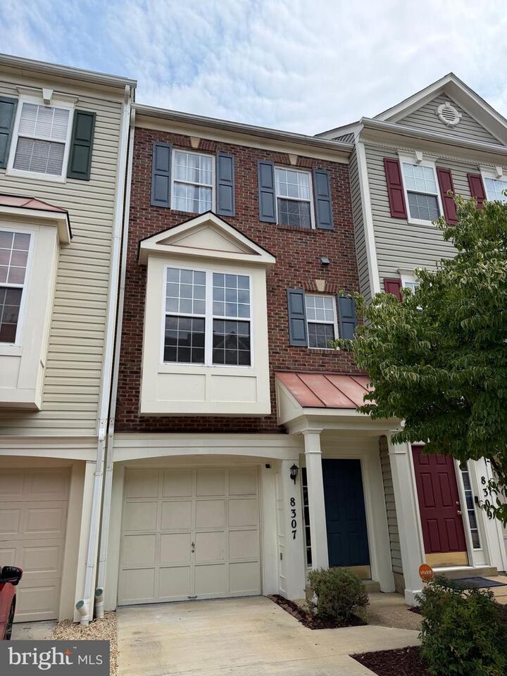 Property Photo: 8307 Green Grass Road MD 20724