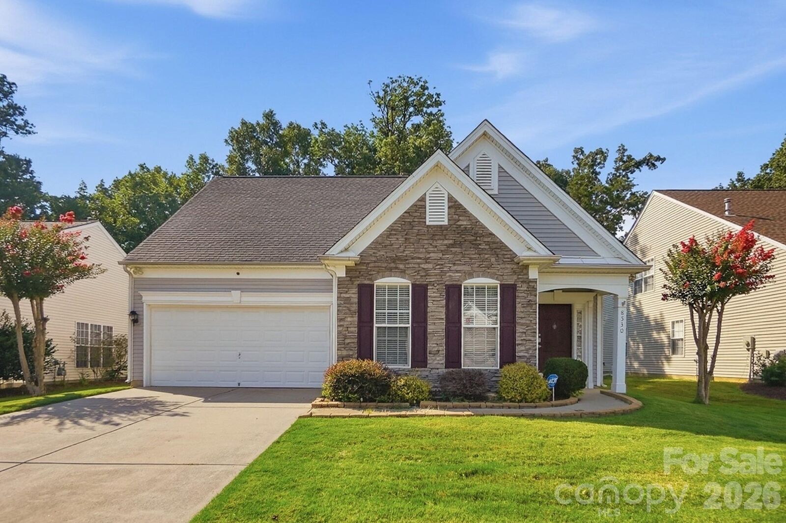 Property Photo: 8530 Heron Glen Drive NC 28269