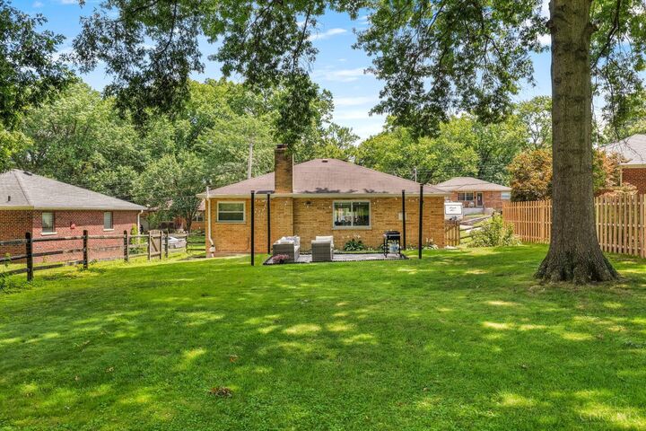 Property Photo: 3396 Tallahassee Drive OH 45239