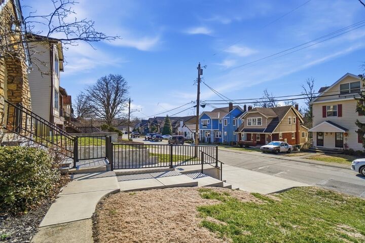 Property Photo:  3110 Kinmont Street  OH 45208 
