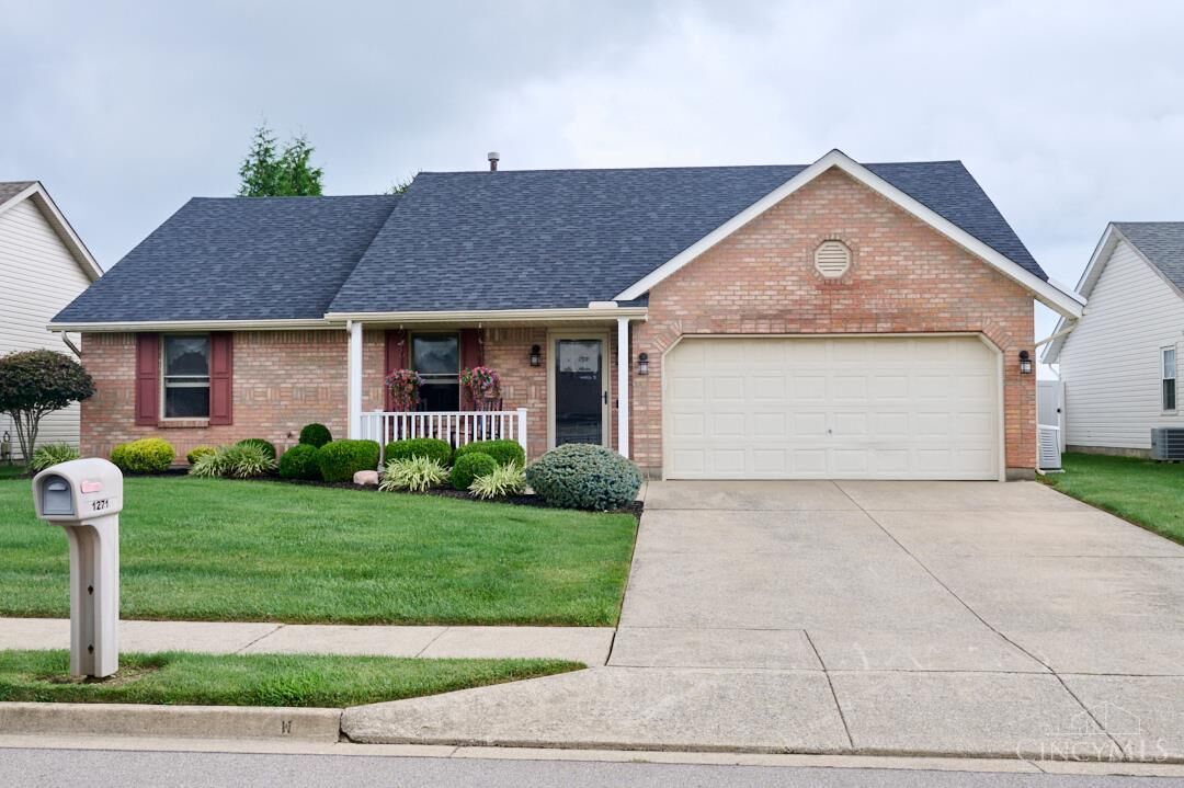 Property Photo:  1271 Country Oaks Lane  OH 45177 