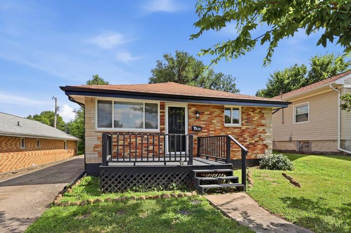 Property Photo:  2516 Ontario Avenue  OH 45414 