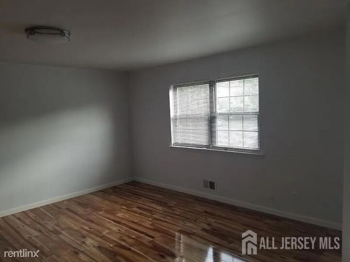 Property Photo:  804 Maple Hill Drive  NJ 07095 