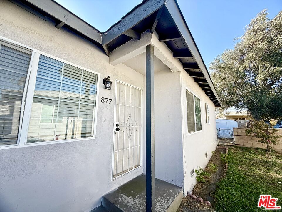 Property Photo:  877 W Wilson St  CA 91768 