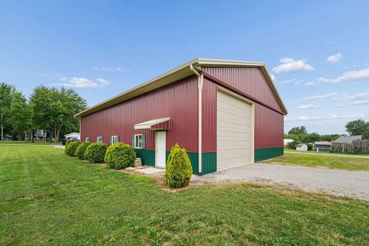 Property Photo:  9551 Foundry Road  OH 43319 