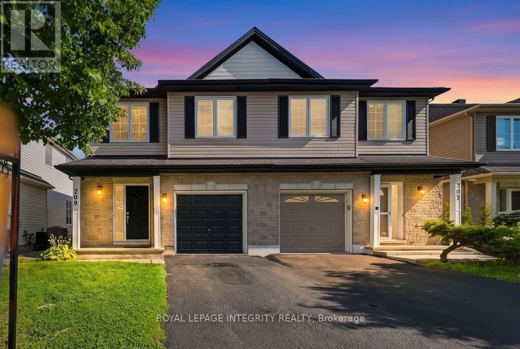 Property Photo:  209 Tewsley Drive  ON K1V 0Y7 