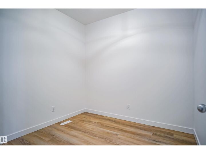 Property Photo:  15 Lemon Cl  AB T7X 4V4 