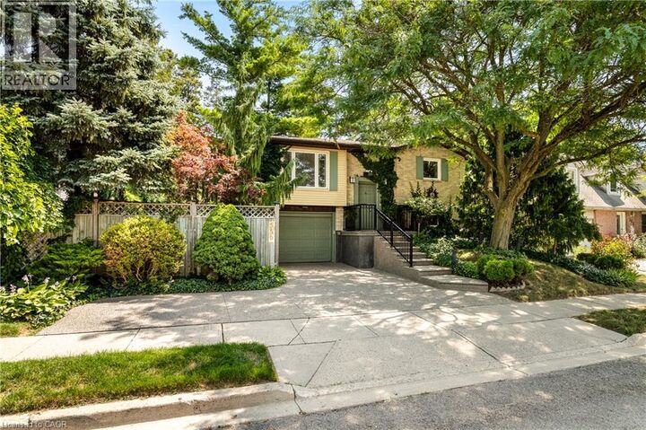 Property Photo: 559 Halberstadt Circle ON N3H 5J5