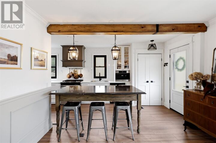 Property Photo:  35 Crawford Ave  ON P6B 2Z9 