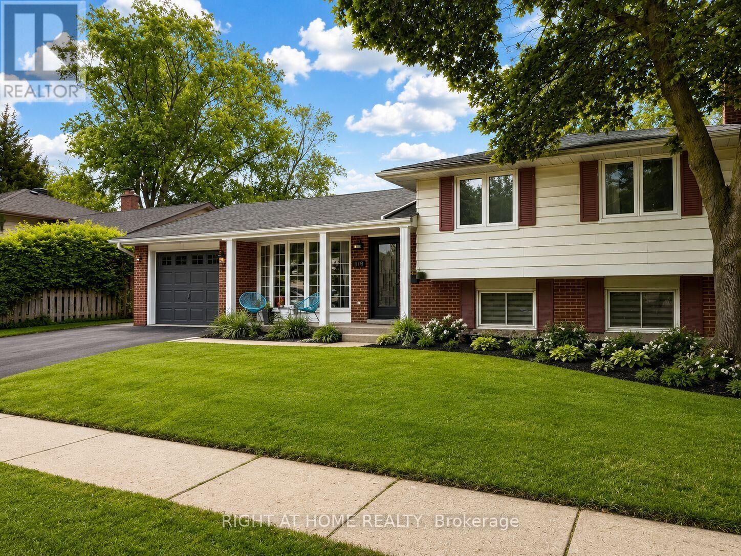 Property Photo:  4440 Cosburn Crescent  ON L7L 1S5 