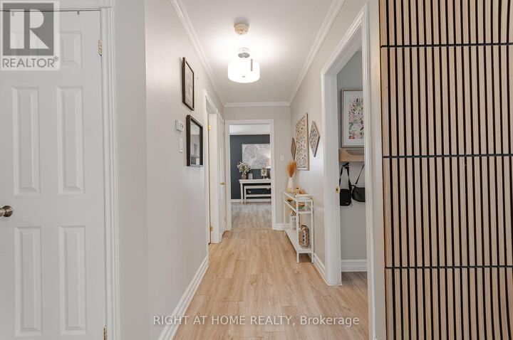Property Photo:  174 Sundew Drive  ON L4N 9N1 