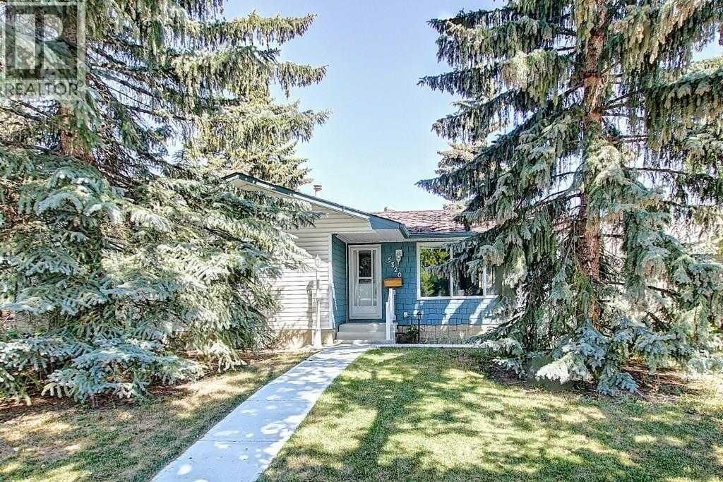 Property Photo:  5820 Rundlehorn Drive Northeast  AB T1Y 2C3 