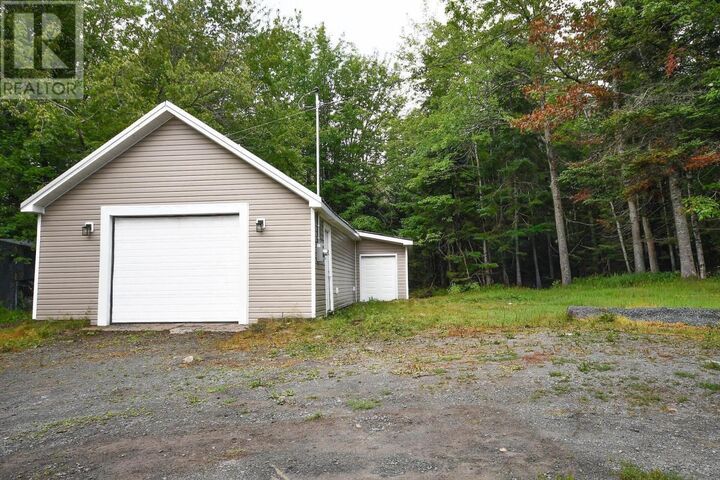 Property Photo:  2324 Beaver Bank Road  NS B4G 1E5 