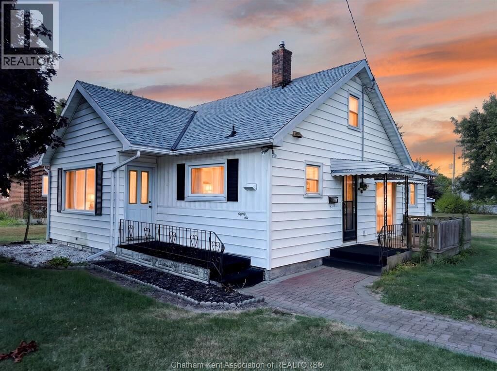 Property Photo:  86 Lamila Street  ON N0P 2K0 