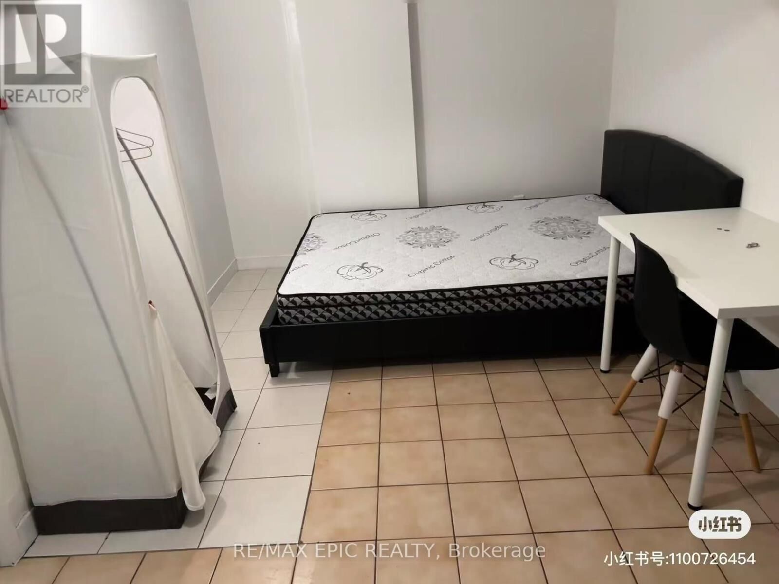Property Photo: 91 Markham Street Basement ON M6J 2G4